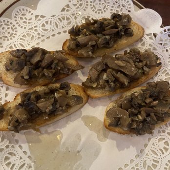 Amaretto Ristorante - Mushroom Bruschetta - Italian Near Me - Tampa, Florida Amaretto Ristorante - Mushroom Bruschetta - Italian Near Me - Tampa, Florida