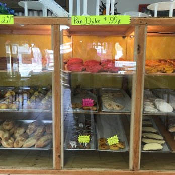 Panaderia Y Pasteleria Arcoiris - Tasty treats - Bakeries Near Me - Montrose, Colorado Panaderia Y Pasteleria Arcoiris - Tasty treats - Bakeries Near Me - Montrose, Colorado