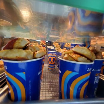 Auntie Anne's - Display case - Pretzels Near Me - San Jose, California Auntie Anne's - Display case - Pretzels Near Me - San Jose, California