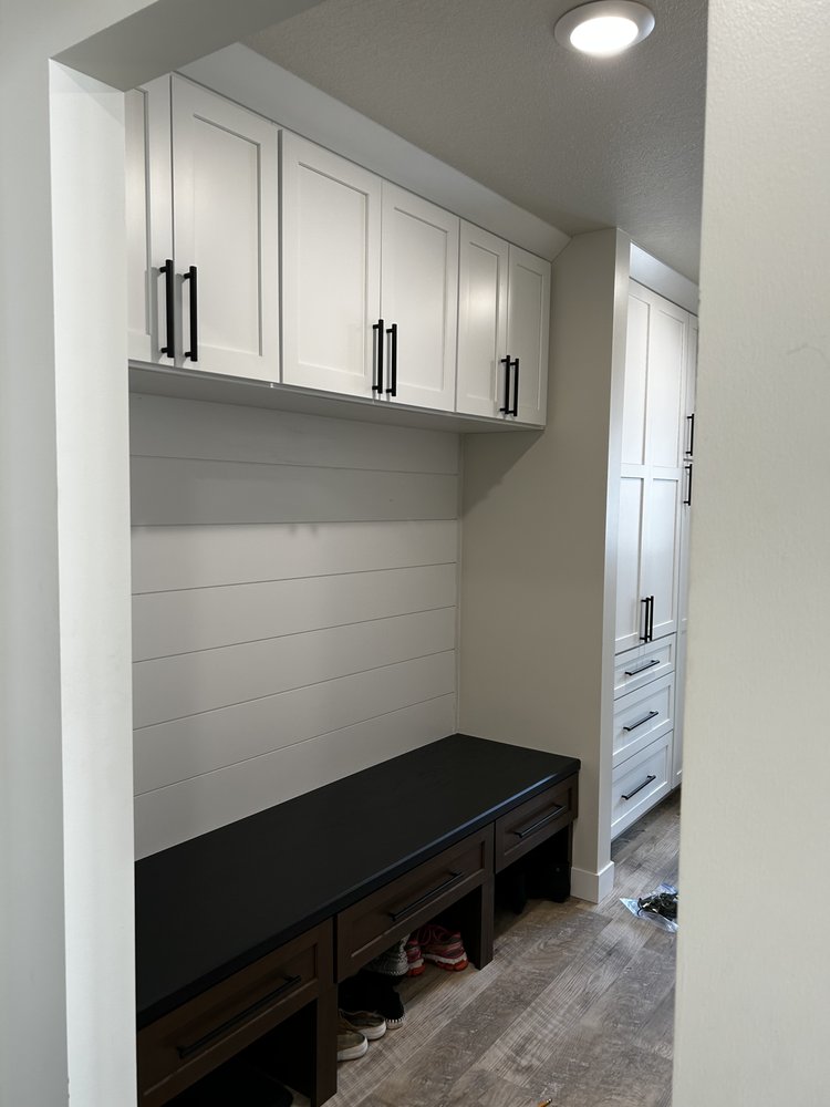 Slide of JM Handyman Company