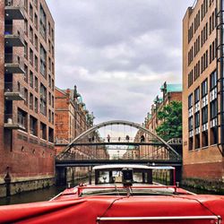Hamburger Hafen - Einfahrt in die Speicherstadt (08/2024)
