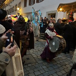 Esslinger Mittelaltermarkt & Weihnachtsmarkt - Krampus parade!!