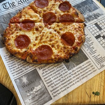 The Pizza Press - Celebration - Jr Editor aka kids pizza with pepperoni - Pizza Near Me - Kissimmee, Florida The Pizza Press - Celebration - Jr Editor aka kids pizza with pepperoni - Pizza Near Me - Kissimmee, Florida