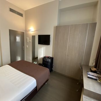 Hotel Tiziano - Our room on the 1st floor. Very comfortable for 2 people - Hotels Near Me - Milan, Michigan Hotel Tiziano - Our room on the 1st floor. Very comfortable for 2 people - Hotels Near Me - Milan, Michigan