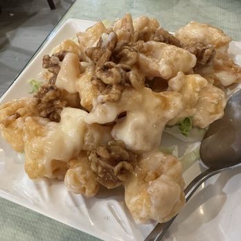 Yi Long Chinese - Honey Walnut Shrimp - Chinese Near Me - Sacramento, California