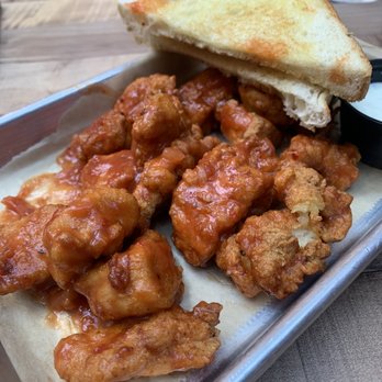 Treylor Park - Pineapple BBQ Boneless Wings - New American Near Me - Savannah, Georgia Treylor Park - Pineapple BBQ Boneless Wings - New American Near Me - Savannah, Georgia