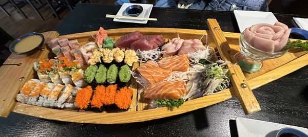 Bonsai Sushi by null