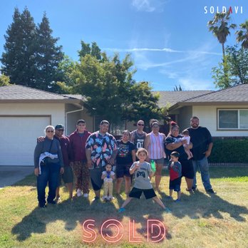 Jesse Mendoza - Soldavi - Time to celebrate the new homeowners! - Real Estate Agents Near Me - Merced, California Jesse Mendoza - Soldavi - Time to celebrate the new homeowners! - Real Estate Agents Near Me - Merced, California