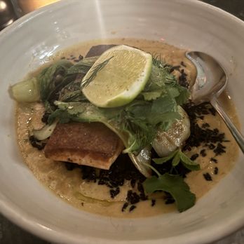 Great White - Salmon coconut curry - Cafes Near Me - Los Angeles, California Great White - Salmon coconut curry - Cafes Near Me - Los Angeles, California