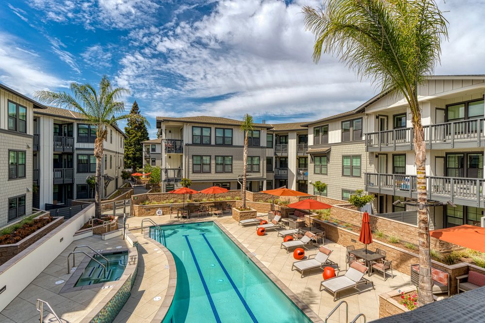 ALEXAN DOWNTOWN DANVILLE APARTMENTS Updated October 2024 187 Photos 373 Diablo Rd