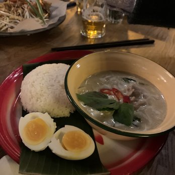 Thammada - Green curry - Thai Near Me - Montreal, Quebec