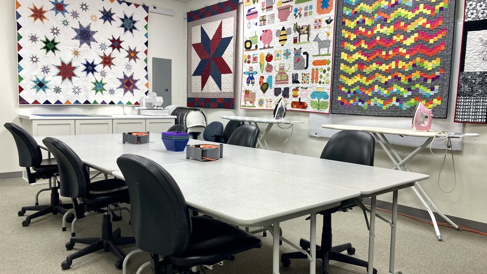 QUILTS LIKE CRAZY AND EMBROIDERY Updated July 2024 25 Photos 1241