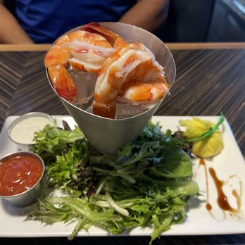 Vintage 423 - Huge Cocktail "Real" Shrimp! - New American Near Me - Albuquerque, New Mexico Vintage 423 - Huge Cocktail "Real" Shrimp! - New American Near Me - Albuquerque, New Mexico