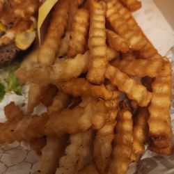 Braum’s - Crispy crinkle fries, best in Benbrook!