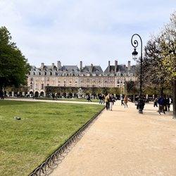 Place des Vosges