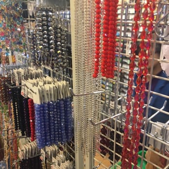 MoMo Bead Shop - Accessories Near Me - Birmingham, XWM
