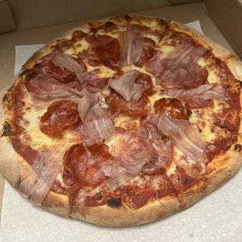 Tre Luna Bar and Kitchen - Pizza - Italian Near Me - Hoover, Alabama Tre Luna Bar and Kitchen - Pizza - Italian Near Me - Hoover, Alabama