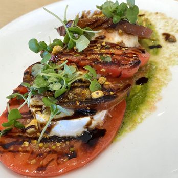 Bottiglia - Mozzarella and Tomato Caprese Salad - Italian Near Me - Henderson, Nevada