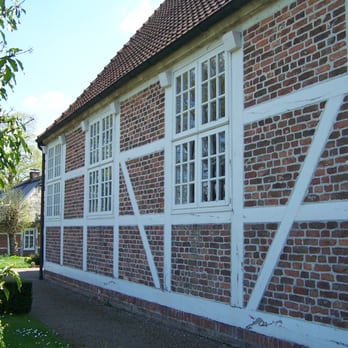 St.-Anna-Kirche Bardenfleth - Religious Organizations Near Me - Elsfleth, NI
