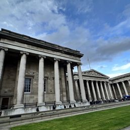 Exterior outside entrance of The British Museum - British Museum Exterior - London, XGL Exterior outside entrance of The British Museum - British Museum Exterior - London, XGL