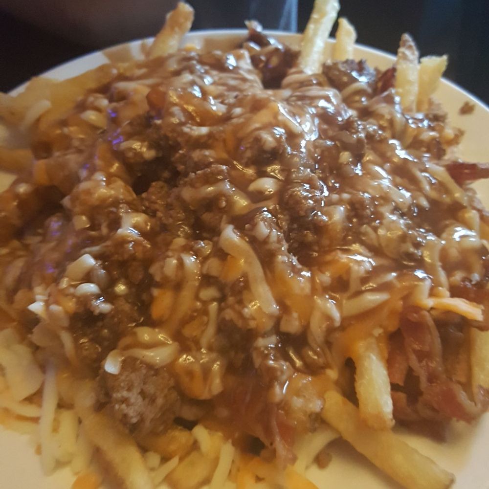 Jake's On Main - Bacon cheeseburger poutine - Pubs Near Me - Unionville, Ontario Jake's On Main - Bacon cheeseburger poutine - Pubs Near Me - Unionville, Ontario