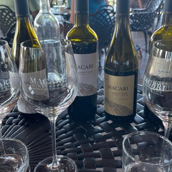 Macari Vineyards - Lots of wine to taste - Wineries Near Me - Mattituck, New York