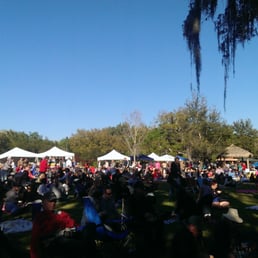 Great crowd! Great crowd!