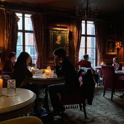 Peruke & Periwig - Upstairs