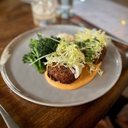 The Fat Lamb - Rock shrimp and crayfish cake