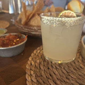 La Piscina - Margarita - Mexican Near Me - Austin, Texas La Piscina - Margarita - Mexican Near Me - Austin, Texas