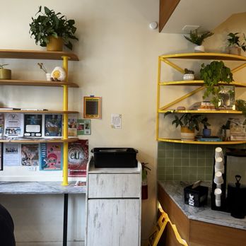 Mad Yolks - Pacific - Breakfast & Brunch Near Me - Santa Cruz, California Mad Yolks - Pacific - Breakfast & Brunch Near Me - Santa Cruz, California