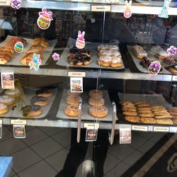 ampm - Fresh cookies every day