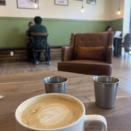 Cinnamon Dolce Cafe