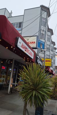 Eat Americana by null