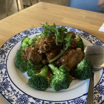 District Kitchen - Sweet and sour ribs - Chinese Near Me - Malden, Massachusetts District Kitchen - Sweet and sour ribs - Chinese Near Me - Malden, Massachusetts