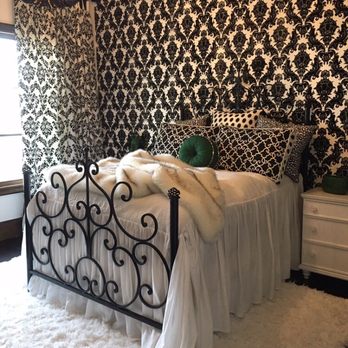 Danali Home Custom Studio - Custom duvet, shams & draperies. - Interior Design Near Me Danali Home Custom Studio - Custom duvet, shams & draperies. - Interior Design Near Me