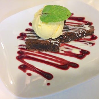 Astrid - Tapas Bars Near Me - Málaga, Massachusetts