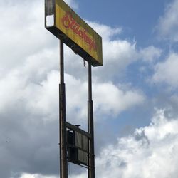 Stuckey's Crystal Springs - Highway sign