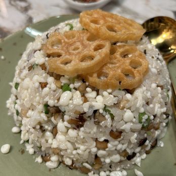 Supreme Dumplings - Wild Mushroom Fried RiceMushroom - Shanghainese Near Me - Bellevue, Washington Supreme Dumplings - Wild Mushroom Fried RiceMushroom - Shanghainese Near Me - Bellevue, Washington