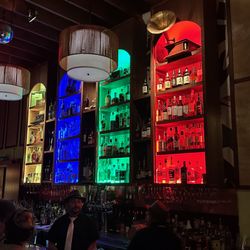 Cha Cha Cha - The bar