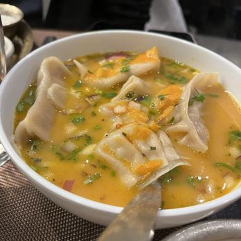 Taste From Everest - Soup dumplings - Himalayan/Nepalese Near Me - New York, New York Taste From Everest - Soup dumplings - Himalayan/Nepalese Near Me - New York, New York