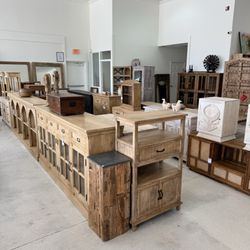 Artisan Furniture & Finds
