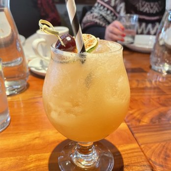 Avenida Restaurant - Pinoy Punch - Filipino Near Me - San Mateo, California