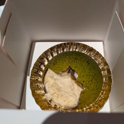 Sucré - Inside of the Banana dome dessert
