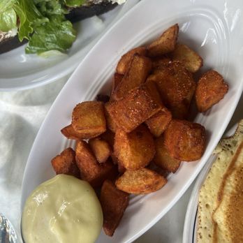 Bread & Butterfly - Side of crispy fried potatoes - Breakfast & Brunch Near Me - Atlanta, Georgia