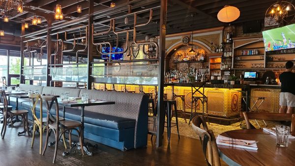 Crabtree's Restaurant by null