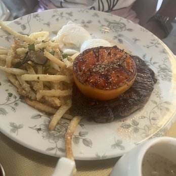 Little Hen - Steak and eggs - Breakfast & Brunch Near Me - Miami, Florida Little Hen - Steak and eggs - Breakfast & Brunch Near Me - Miami, Florida