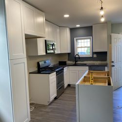 Home Evolutions - Some new kitchen in progress.