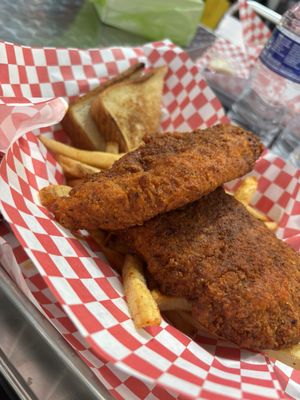 Lilly's Hot Chicken by null