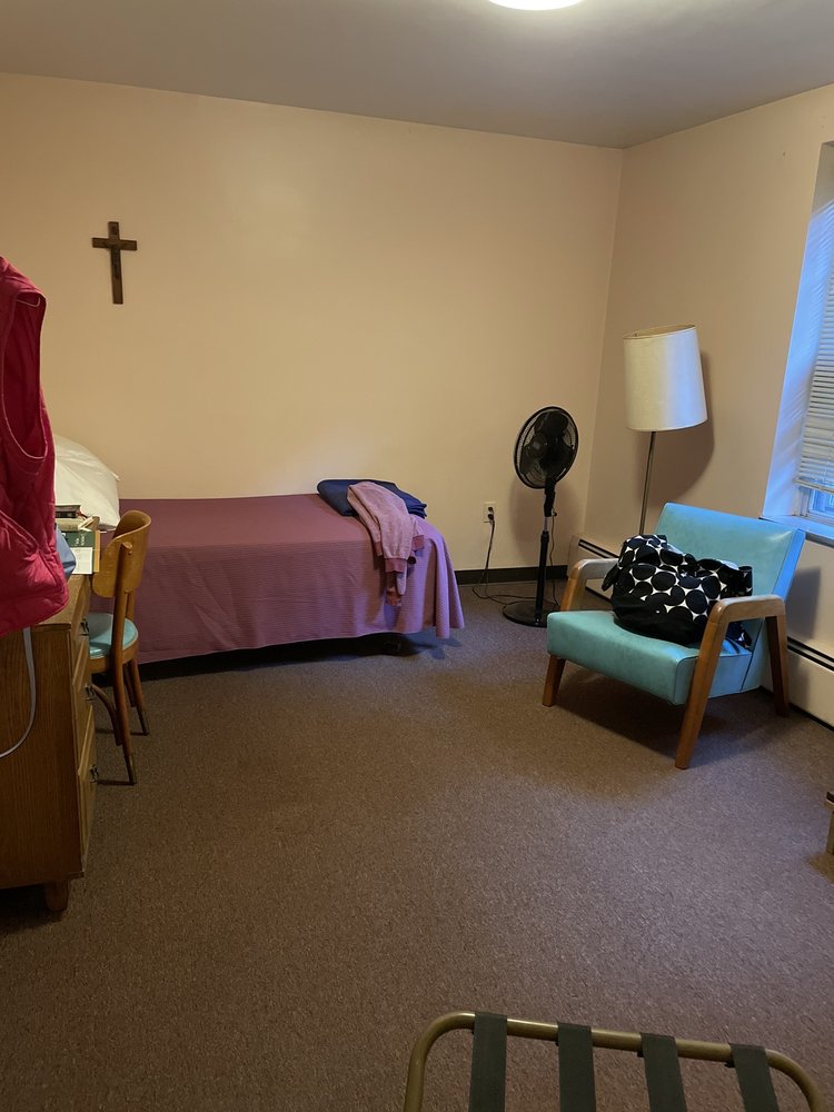 LOYOLA JESUIT CENTER Updated June 2024 13 Photos 161 James St